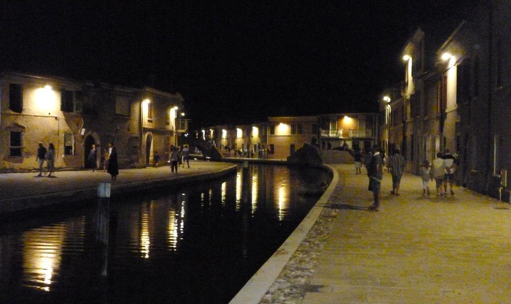 Residenza Holiday Llido Degli Estensi Exterior foto